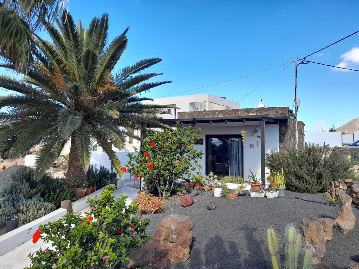 Apartamento Con Terraza Y Jardin Las Brenas Luaran gambar